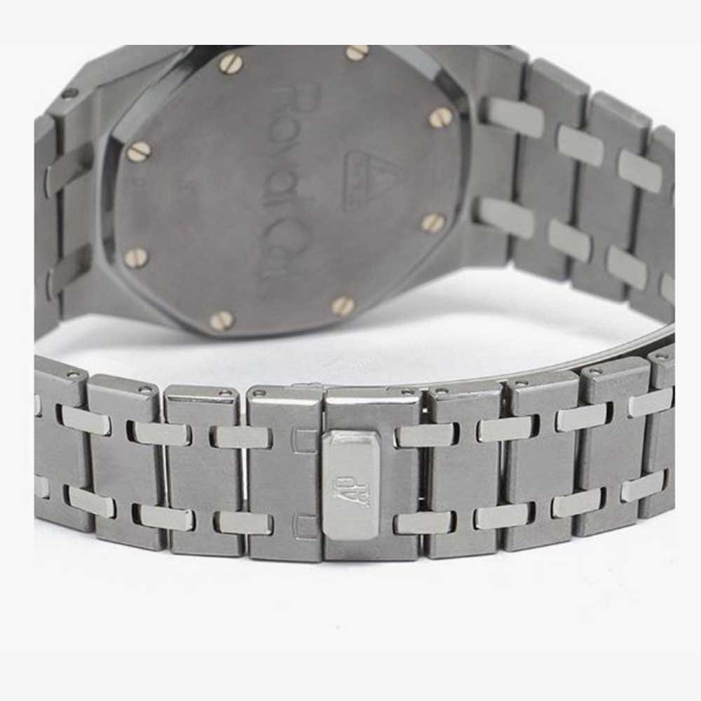 Audemars Piguet FX 8228 – Image 6